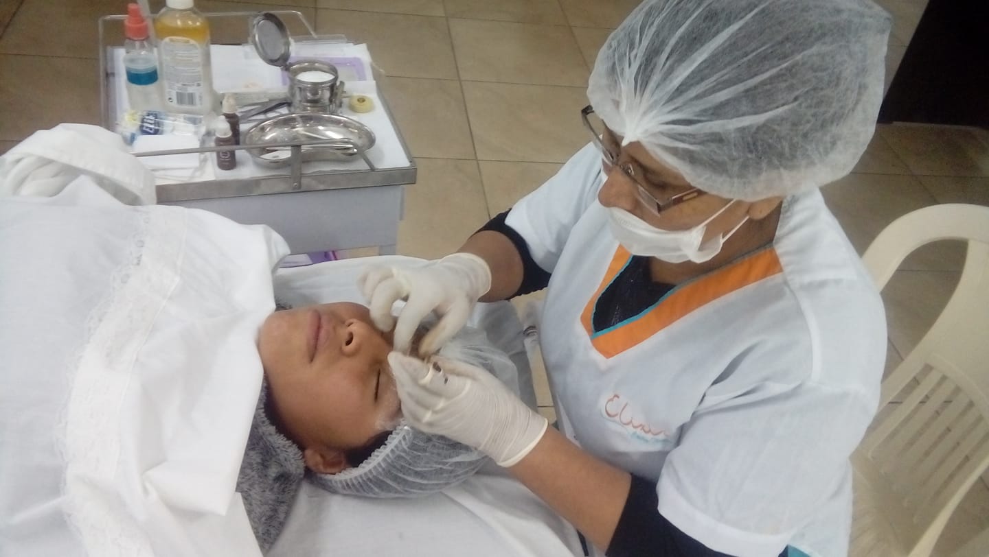 Belleza y Cuidado Profesional en la Comodidad de tu Hogar